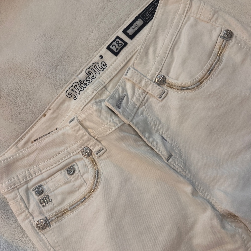 Miss Me Jeans - Picture 4 of 4